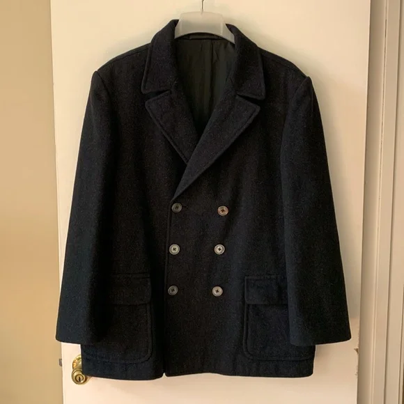 Guang Hui wool man peacoat in black. - Picture 4 of 11